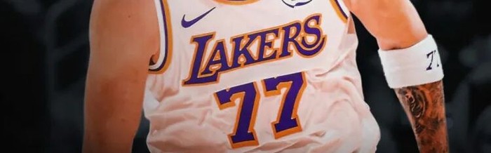 体育入口-暴走模式！与未婚妻分手以来 东契奇近5场场均轰38.2分9.8板8.4助|湖人|绝杀|卢卡-东契奇|NBA常规赛|洛杉矶湖人队_新浪体育_新浪新闻