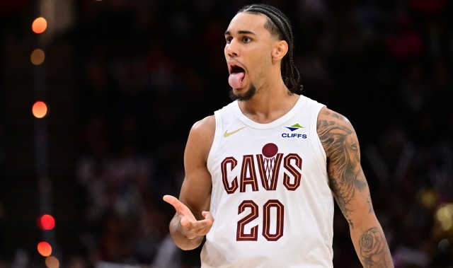 kaiyun体育-生涯新高！泰森冲筐上篮再中 个人已经砍下33分