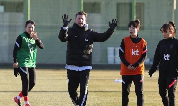 开云体育在线-韩国女足主帅决心冲击奥运：让我们下月改写历史！