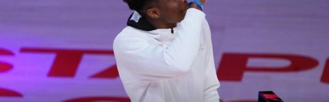 开云直播-字母弟10票压唐斯 太多球员把全明星投票权当儿戏