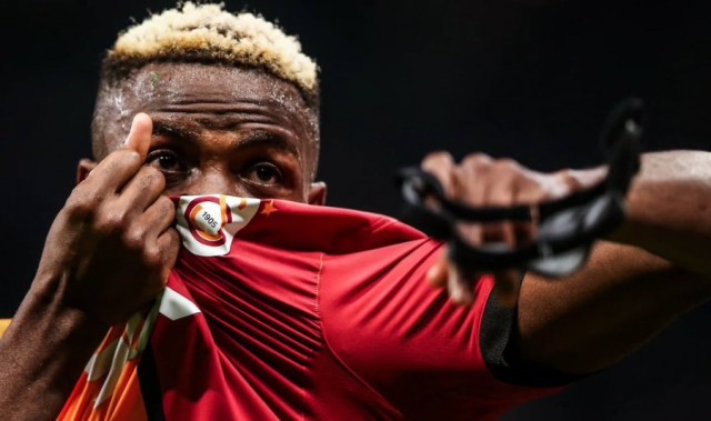 体育入口-罗马诺：加拉塔萨雷与奥斯梅恩达成个人协议，将向那不勒斯再次报价