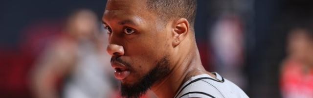 开云体育在线-逆转概率只有0.4%？利拉德英雄盖世消灭所有不可能