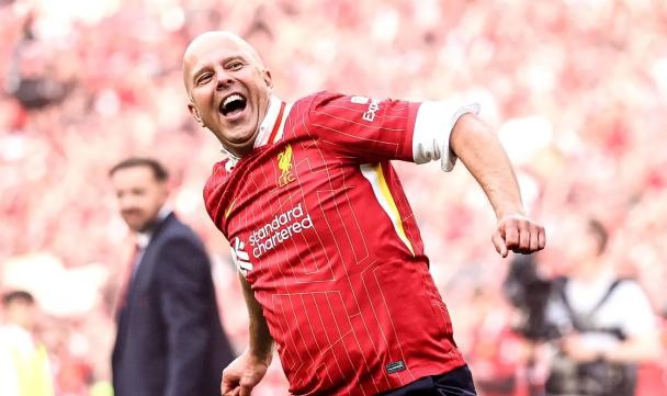 开云体育在线-斯洛特上任时曾遭嘲讽：这人谁啊？利物浦完蛋了！