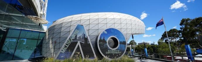 开云体育在线-王美丽激战阿尼娃，卫冕冠军出局排名大跌，小白菜镜头上连画十字