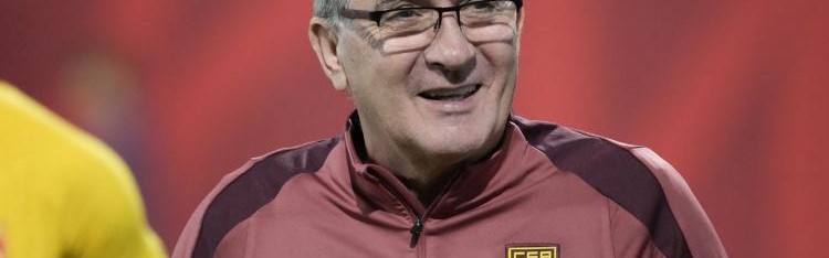 足协官宣！再次招聘国足主帅，定下极难目标，3位本土名帅赋闲