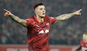 开云体育在线-塞斯科：莱比锡阻击拜仁要有奇招，穆勒是值得所有人学习的前辈