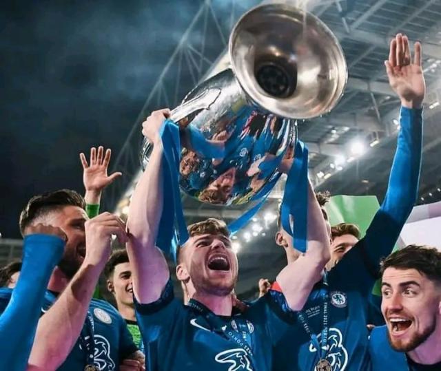 1660088564370016647.jpeg FZu1nP0X0AQj1uD.jpeg